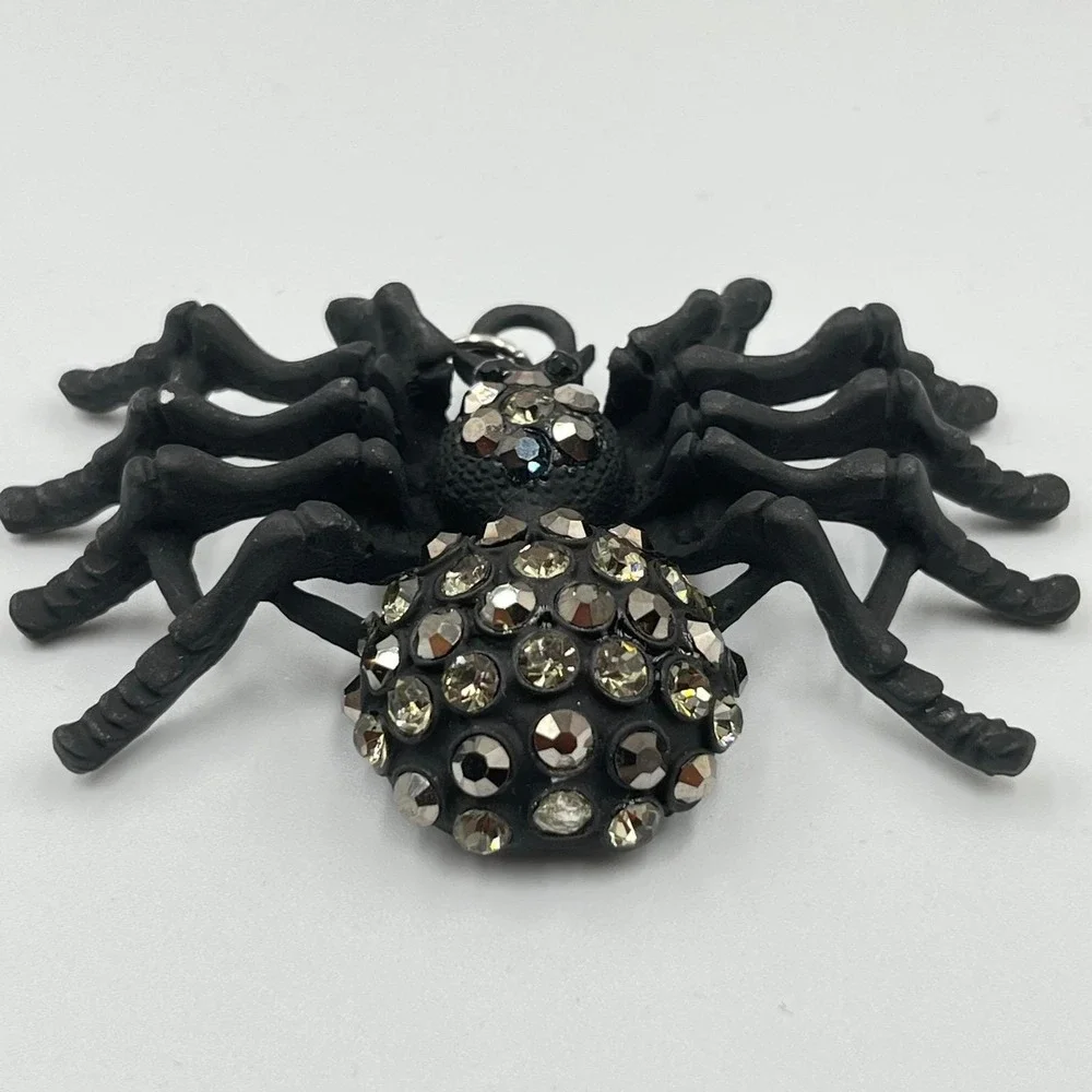 VTG Black Spider Pendant Rhinestone Gothic Halloween Statement Jewelry Charm Y2K